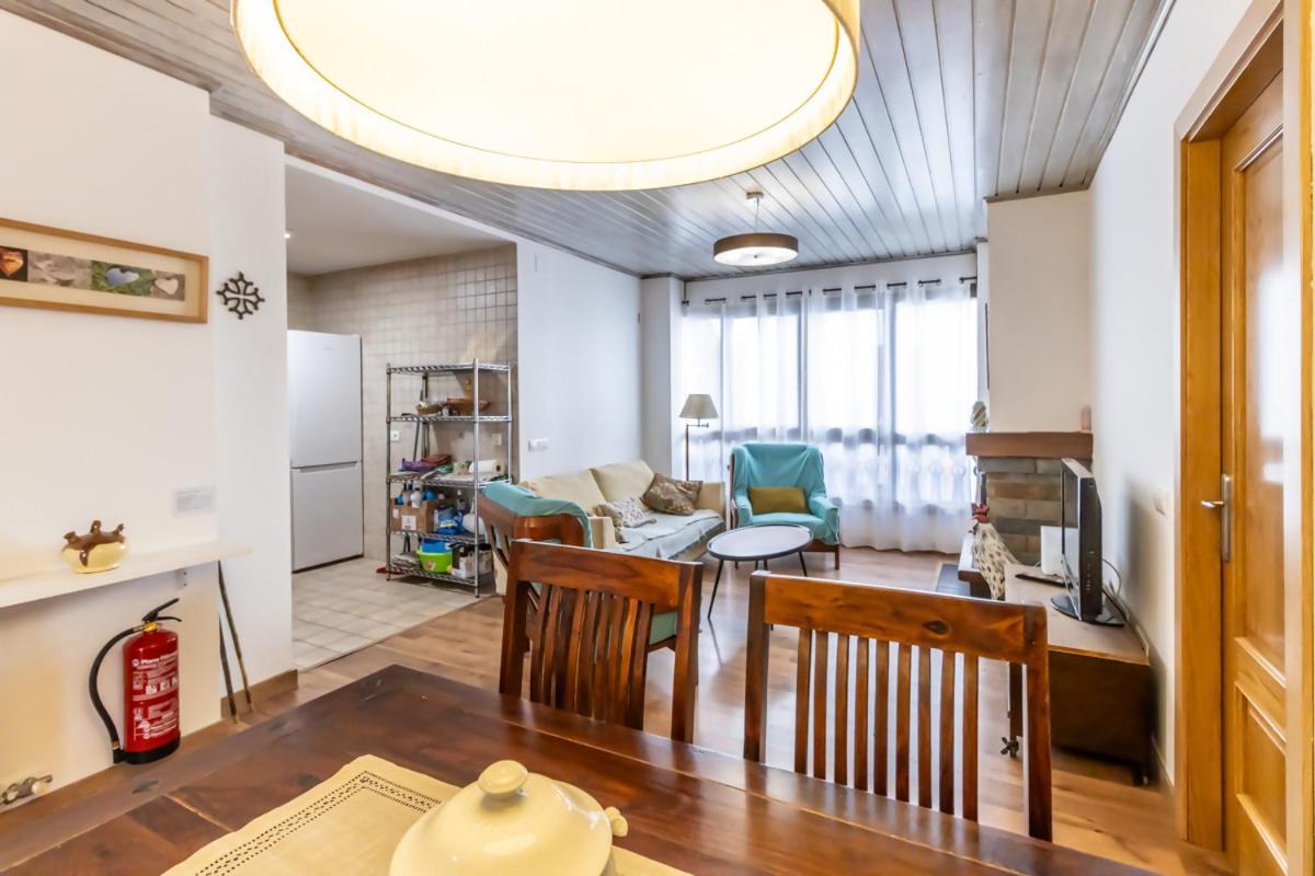 Apartamento San Fabian De Bossost Exterior foto